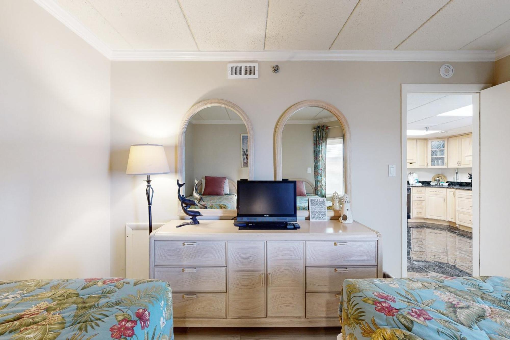 Waikiki Condos Ocean City Ruang foto