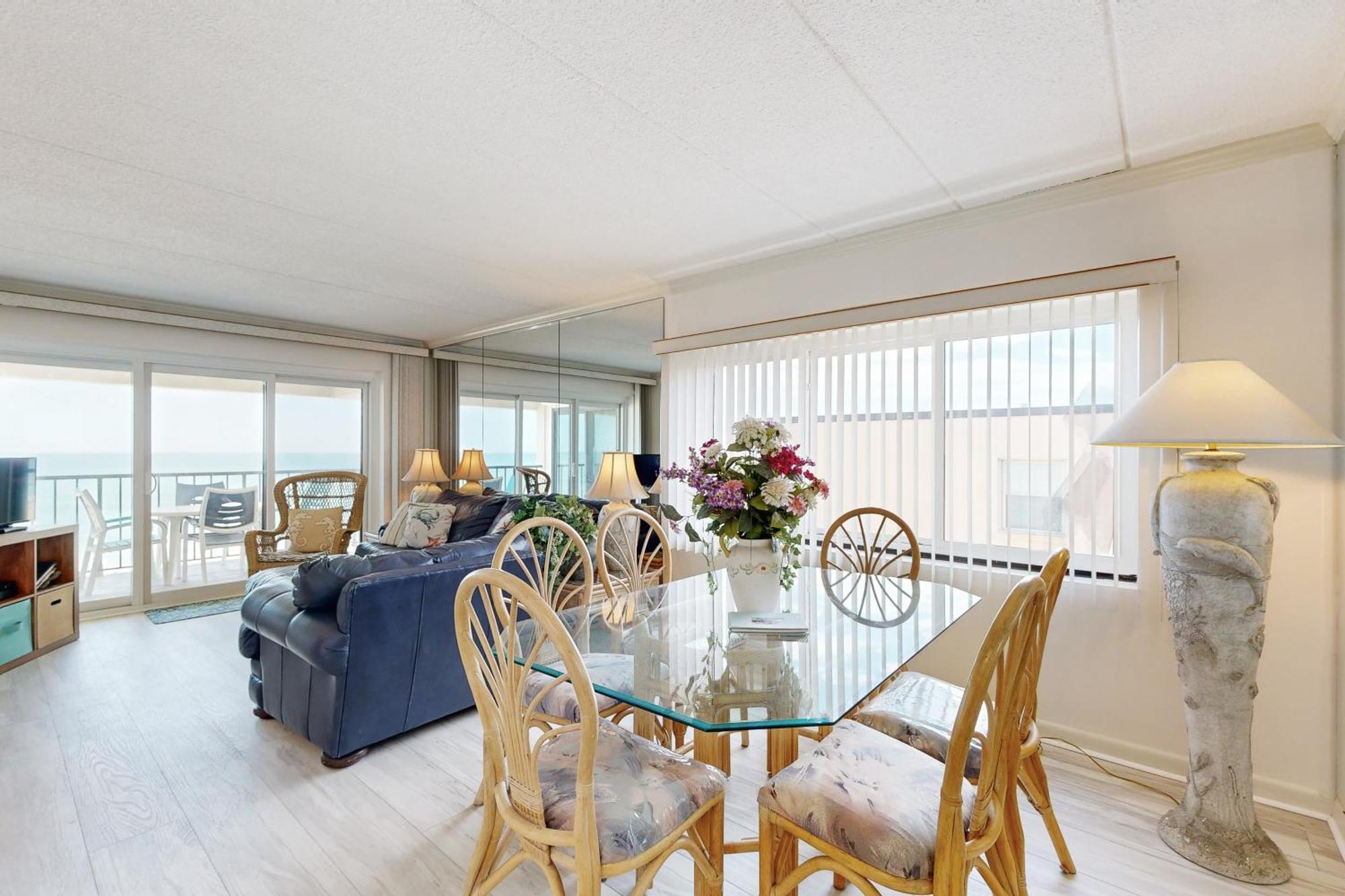 Waikiki Condos Ocean City Ruang foto